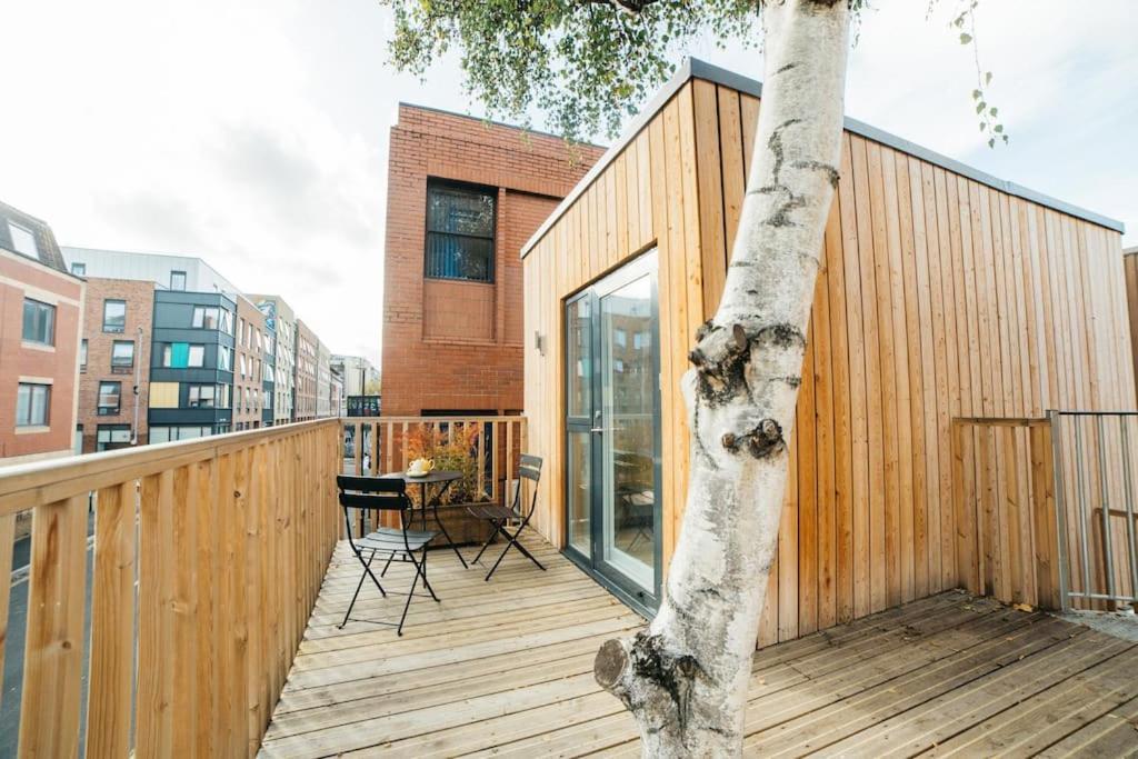 Carmen Eco-Pod / Treehouse, Close To Cabot Circus 布里斯托 外观 照片